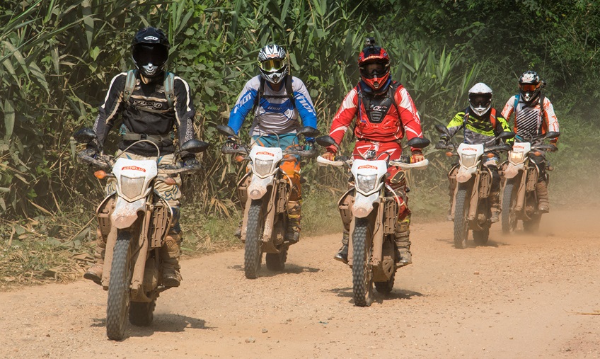 Motorbike Tour in Laos 